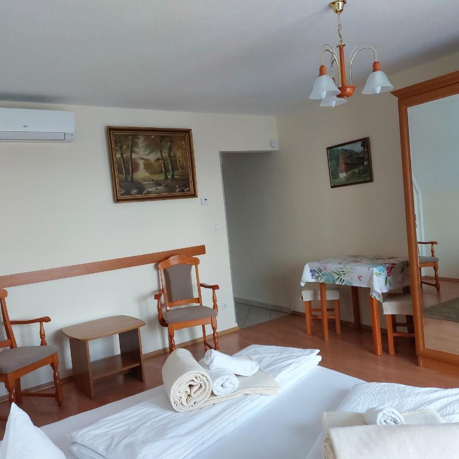 Erika Apartmanhazak Hévíz 외부 사진