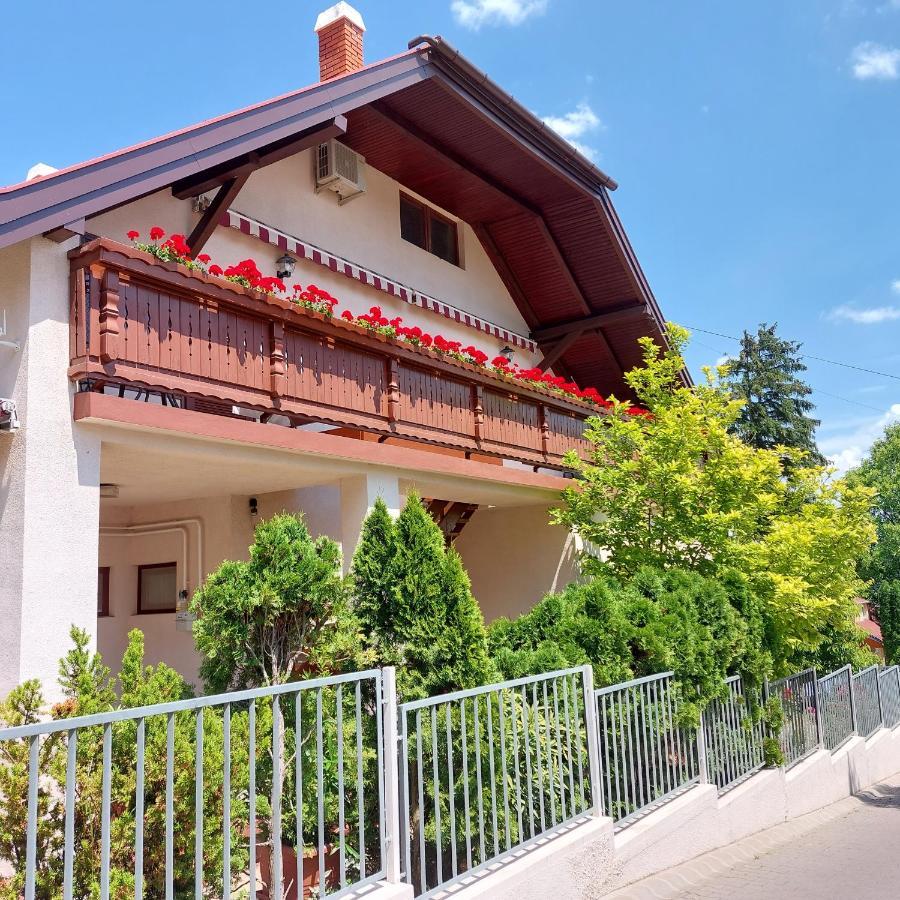 Erika Apartmanhazak Hévíz 외부 사진
